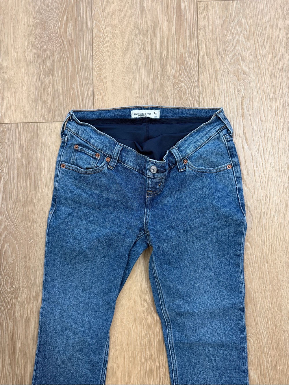 Abercrombie Maternity Jeans - Picture 3 of 3